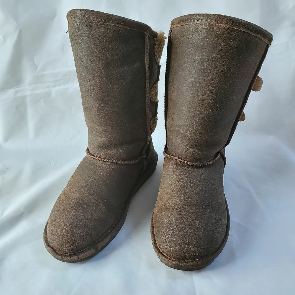 Bearpaw Brown suede distressed boots AS IS